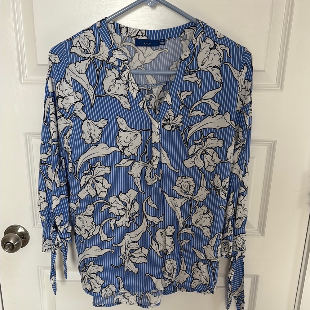 Apt. 9 Blue and White Floral Blouse